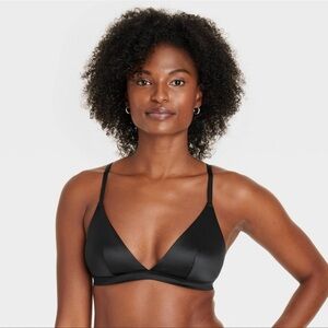 Auden Black Smooth Wireless Triangle Bralette